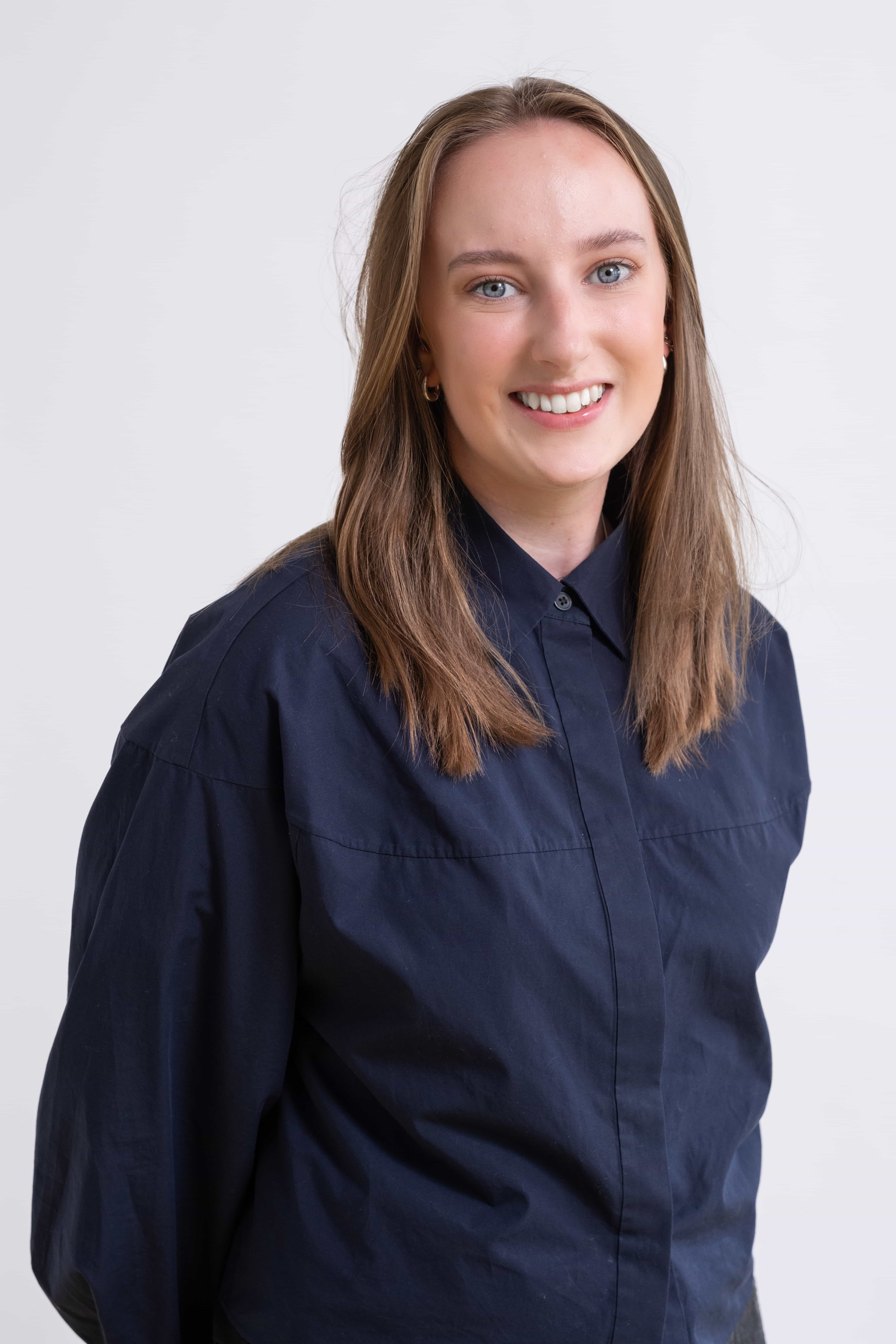 Florence Millar Headshot